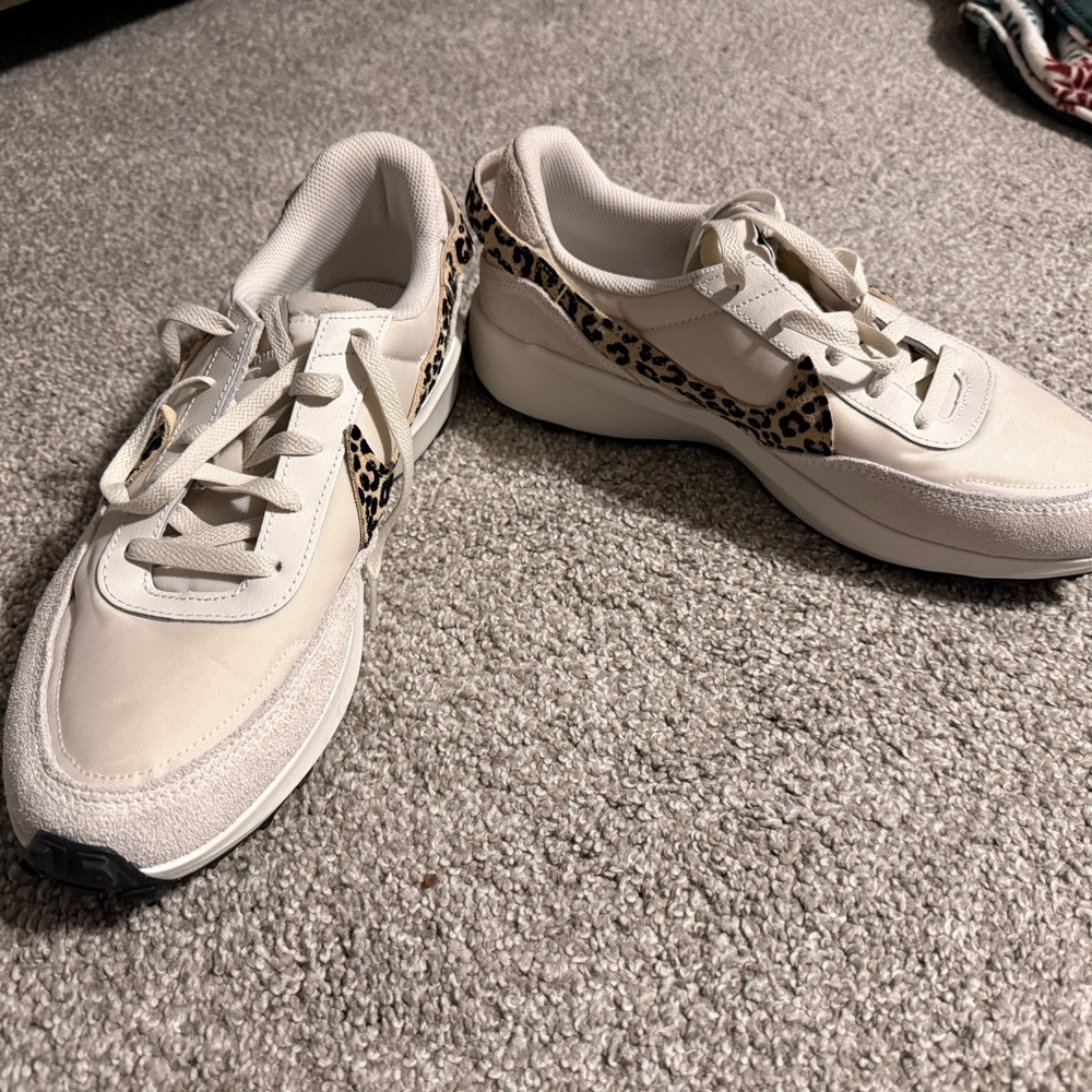Nike Cream and Leopard Print Women's Sneakers